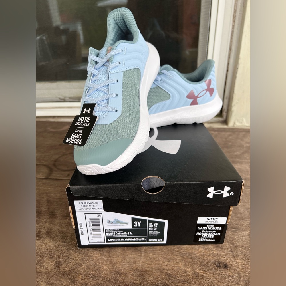 Under Armour UA GPS Outhustle 2 AL Girls Pre-School Running Shoes Sz 3Y